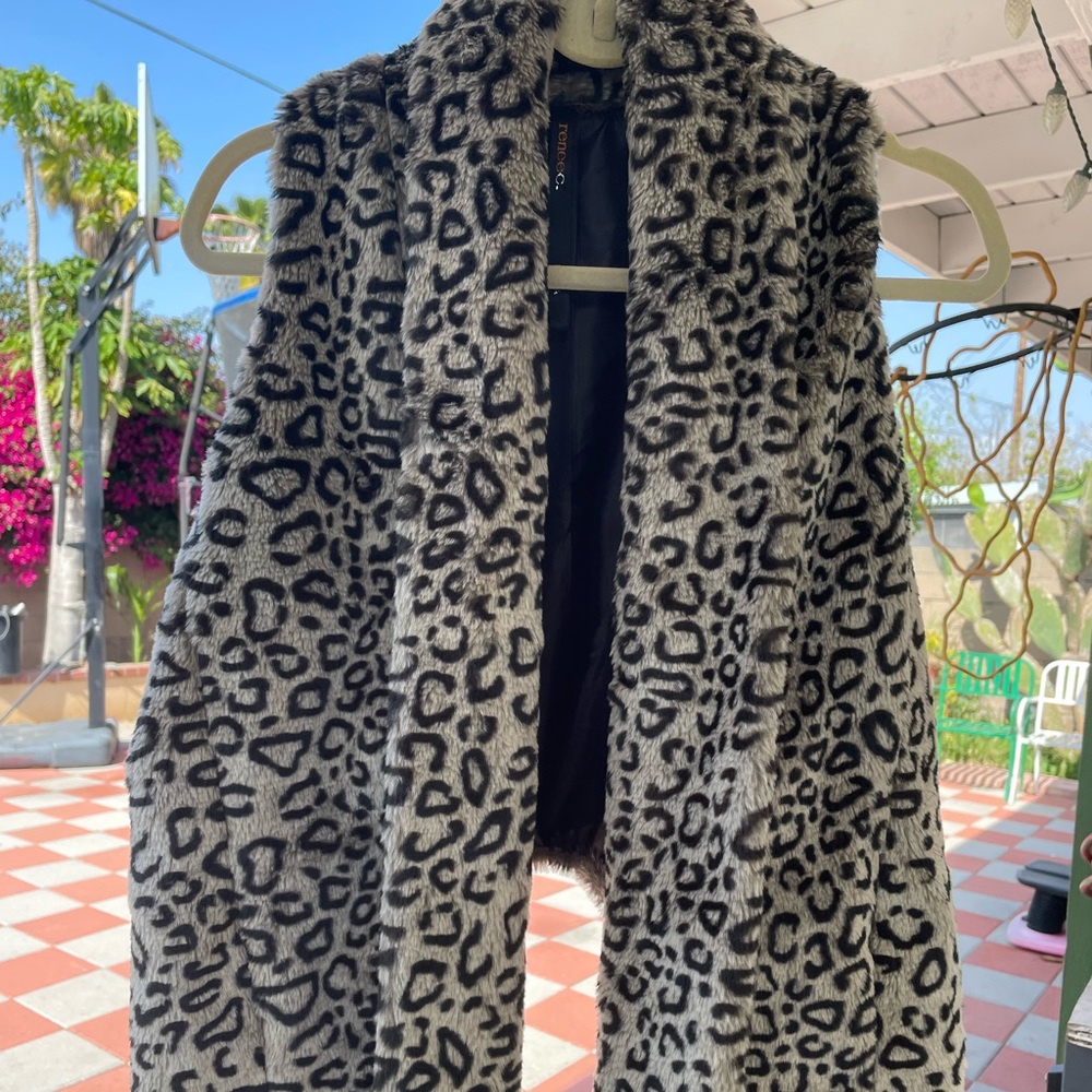 Fluffy Cheetah Vest